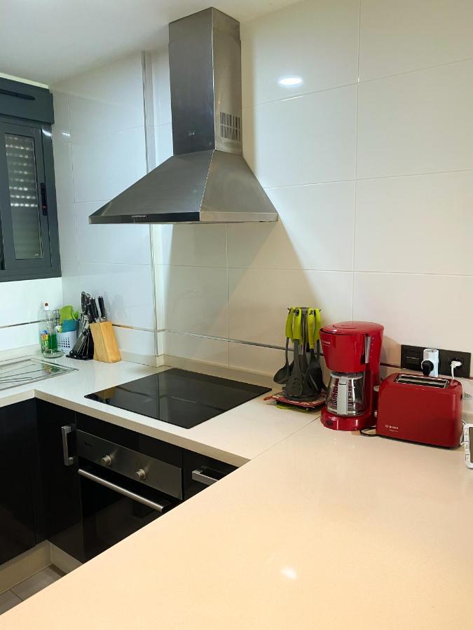 Oasis Beach Apartments Аликанте Екстериор снимка