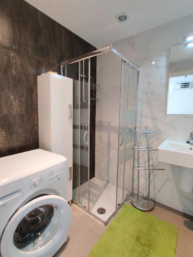 Oasis Beach Apartments Аликанте Екстериор снимка