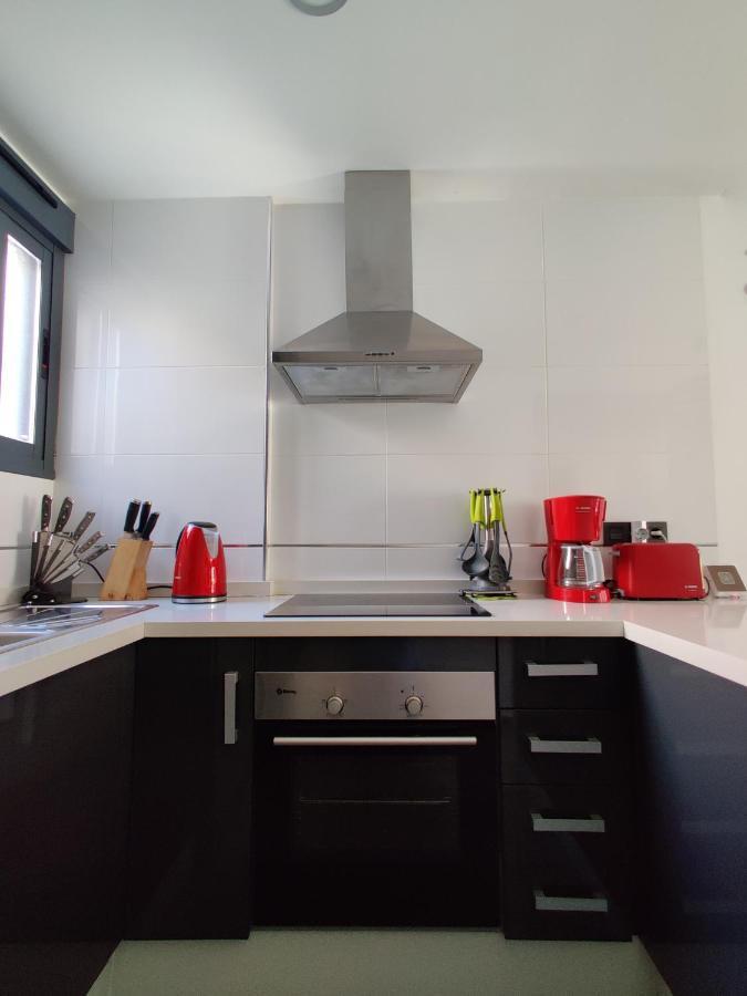 Oasis Beach Apartments Аликанте Екстериор снимка